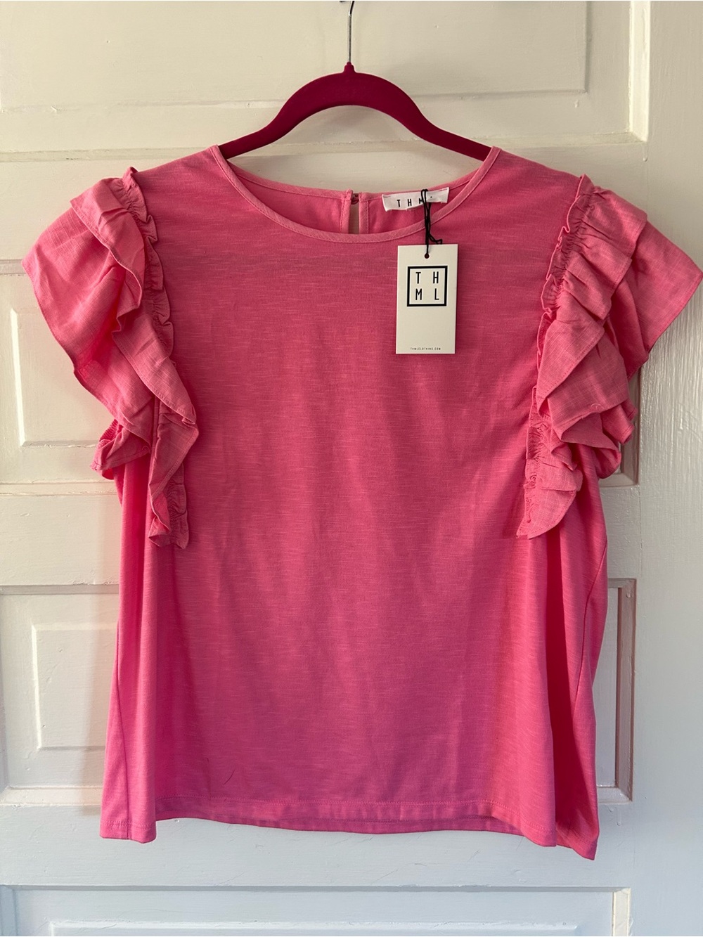 New With Tags! THML Bright Pink Ruffle Sleeve Short Sleeve Top. Size Large